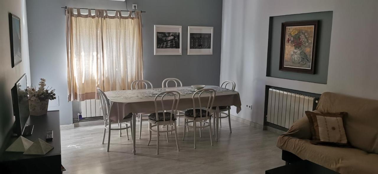 Villa "Luna De Segovia" Leganés Eksteriør bilde